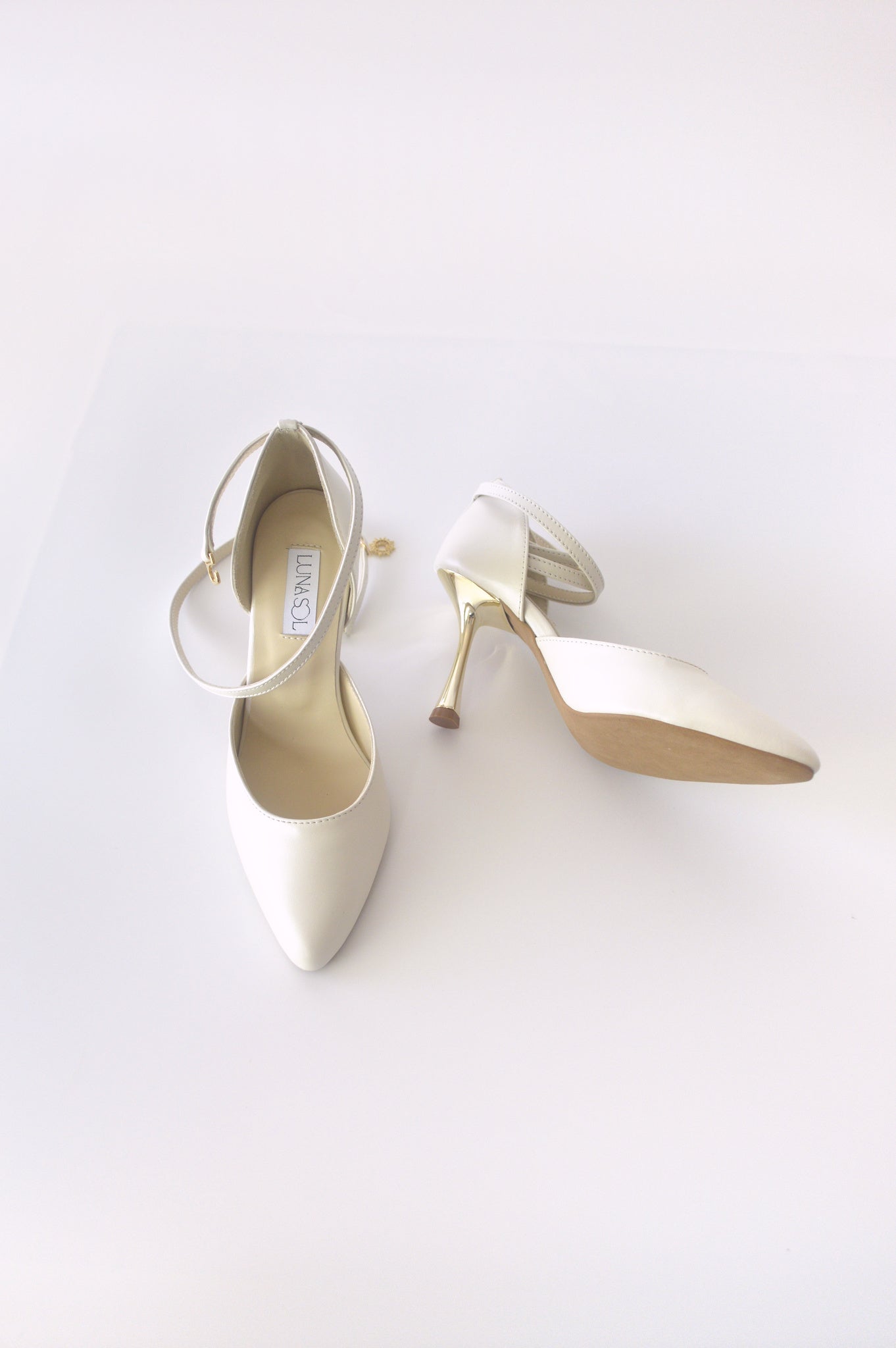 White Ballroom with Gold Heel