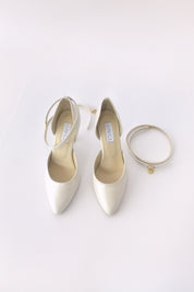White Ballroom with Gold Heel